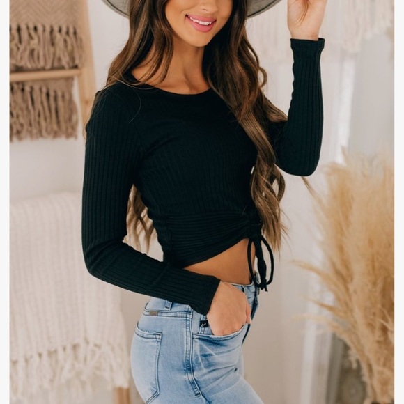 Black Ruche Front Top - Picture 2 of 6